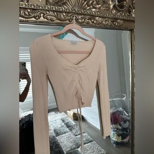 Cute long sleeved top sweater material